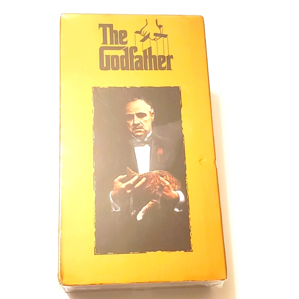 The Godfather  VHS Tape Marlon Brando Paramount Pictures Rated R New